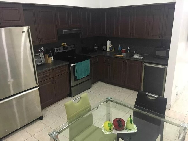 Photo - 11821 SW 123rd Ave