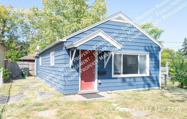 Photo - 955 Chelsea Ave