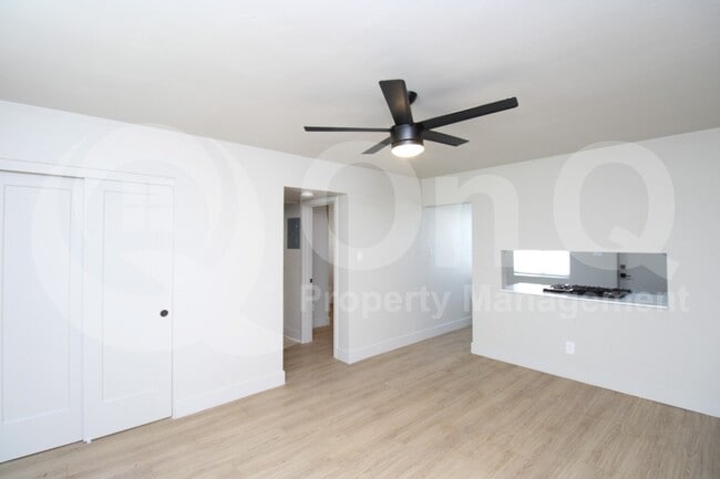 Photo - 2309 N Dayton St