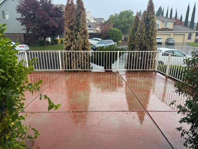 Photo - BEAUTIFUL TWO STORY 4 BED, 3 FULL BATH, & 2 CAR GARAGE