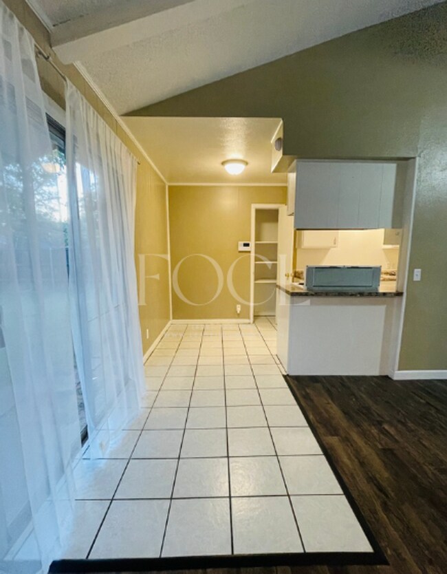 Photo - 3 bed 2 bath