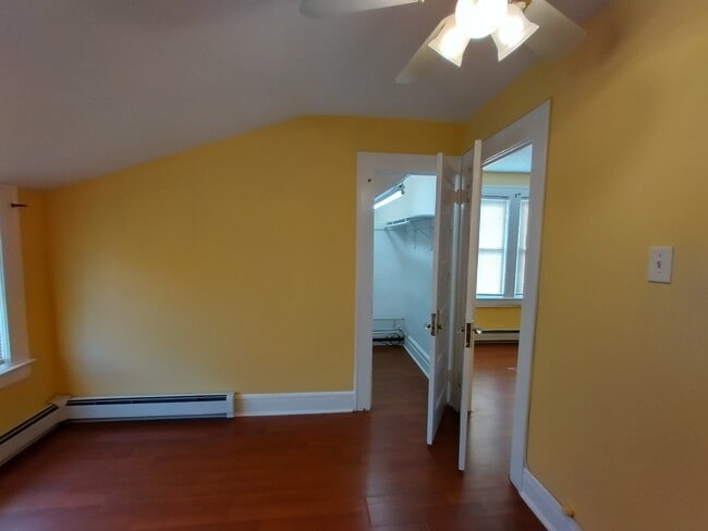 Photo - 25 Parkview Ave Unit 3rd Floor