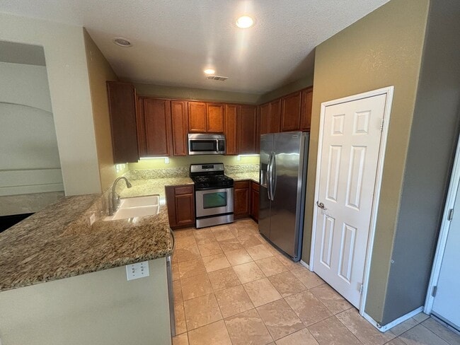 Photo - 24077 Whitewater Dr