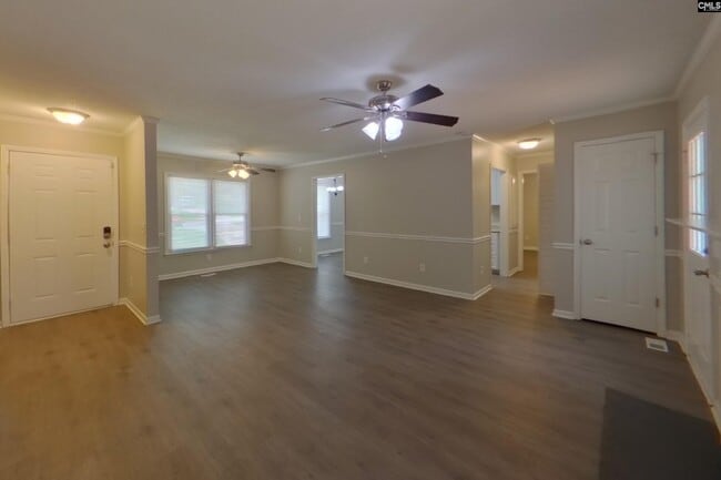 216 Netherland Dr