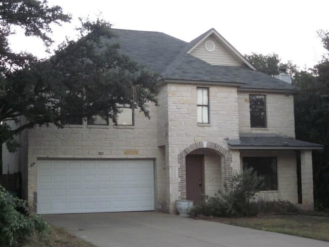 Photo - 1102 Comfort St
