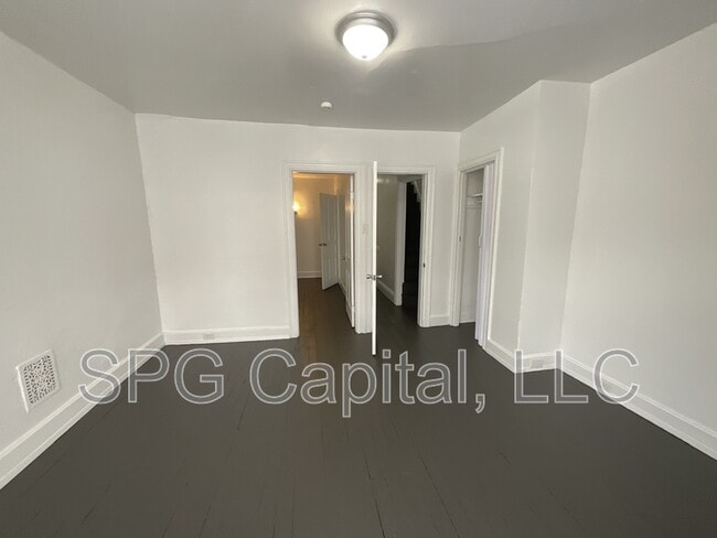 Photo - 342 Smyser St