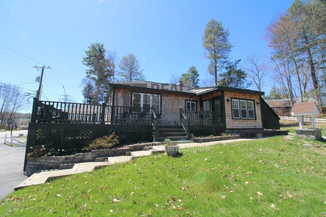 Photo - 94 Lakeshore Dr