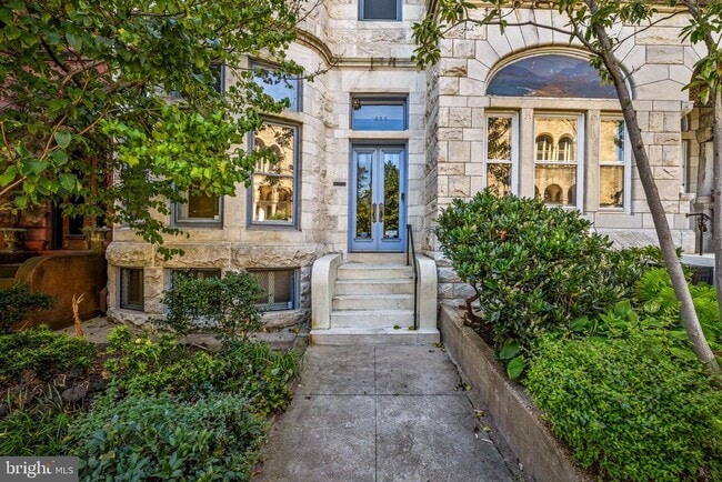 Photo - 2444 Eutaw Pl