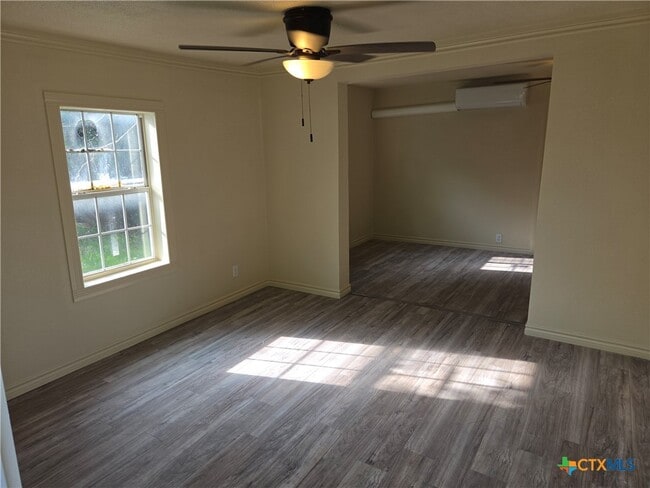 Photo - 602 E Whitson St