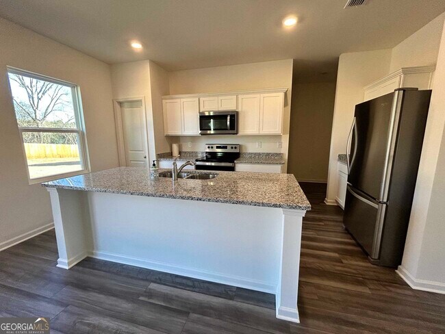 Photo - 397 Bentwater Wy