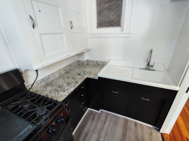 Photo - 1 Harbor St Unit 3