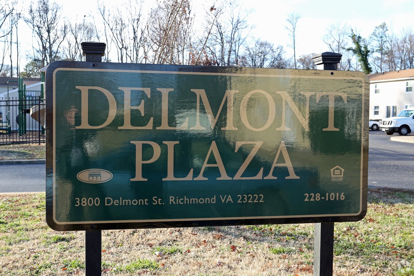 Delmont Plaza Apartments - Delmont Plaza Apartments