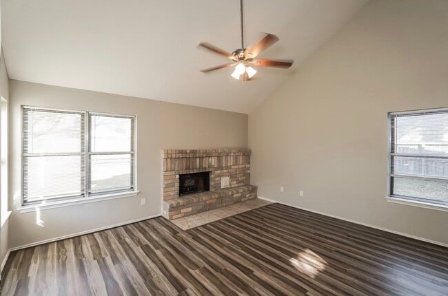 Photo - 6915 Eagle Ridge Dr
