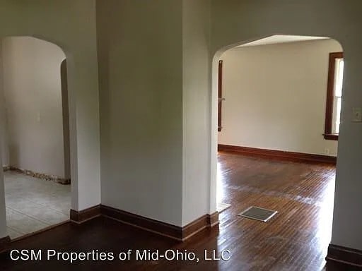 Photo - 406 N McElroy Rd