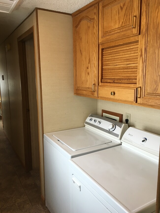 19D Kolman Ranch Rd