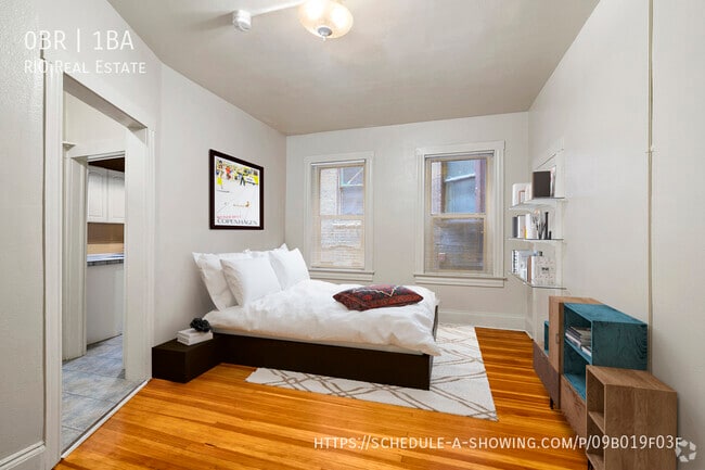 Building Photo - Stunning Studio with High Ceilings and Vin... Unit 4 Rental