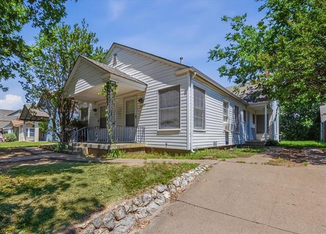 Photo - 3908 Linden Ave