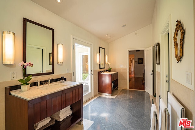 Photo - 13324 Sunset Blvd