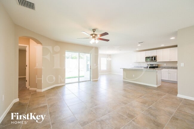 Photo - 623 Lindbergh Wy