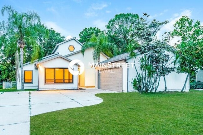 Building Photo - 3 Bedroom Pet-Friendly Home in SARASOTA, FL with Main Street Renewal