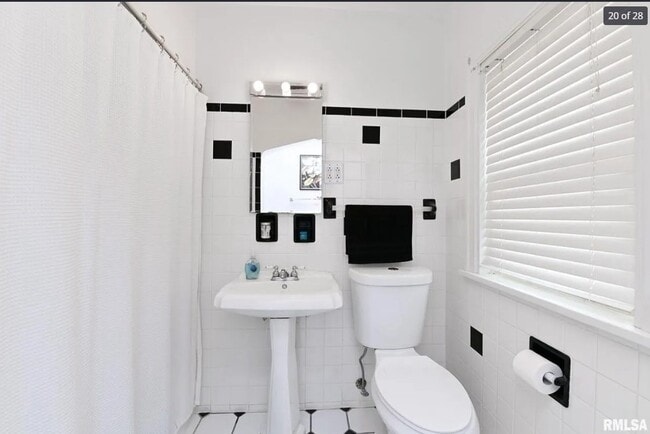 Photo - 2501 W Moss Ave