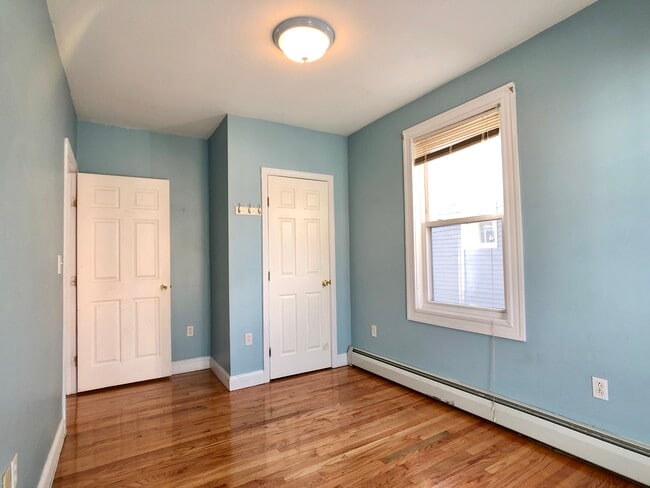 Photo - 180 Heath St Unit 2