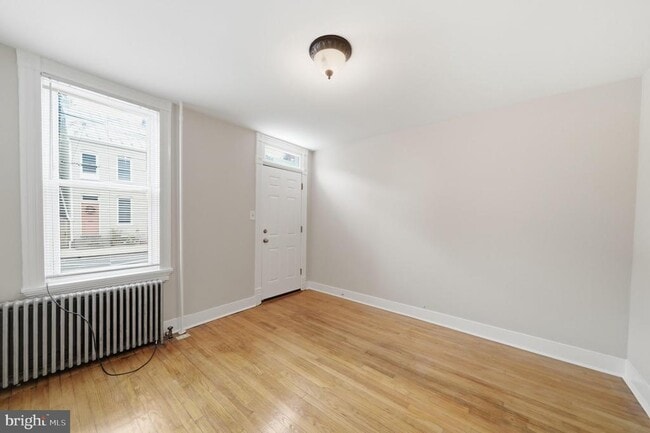 Photo - 403 W South St