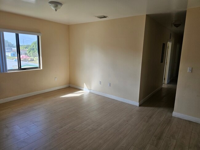 Photo - 10455 SW 179th St