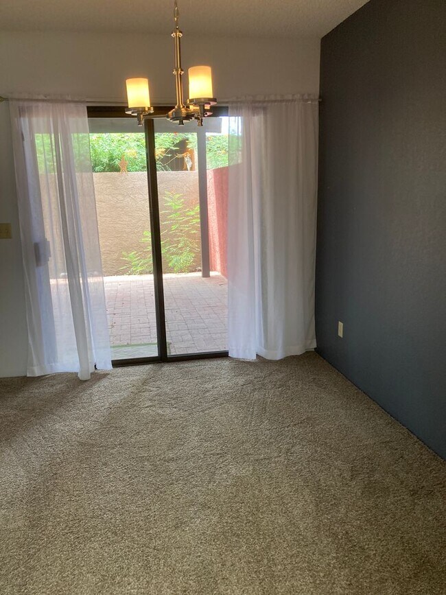 Photo - Northwest Townhouse