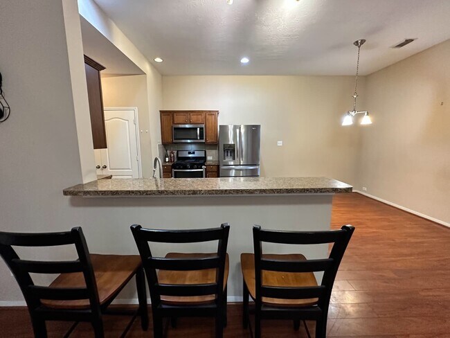 Photo - 5302 Canyon Hollow Dr