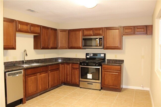 Photo - 2409 Village Walk