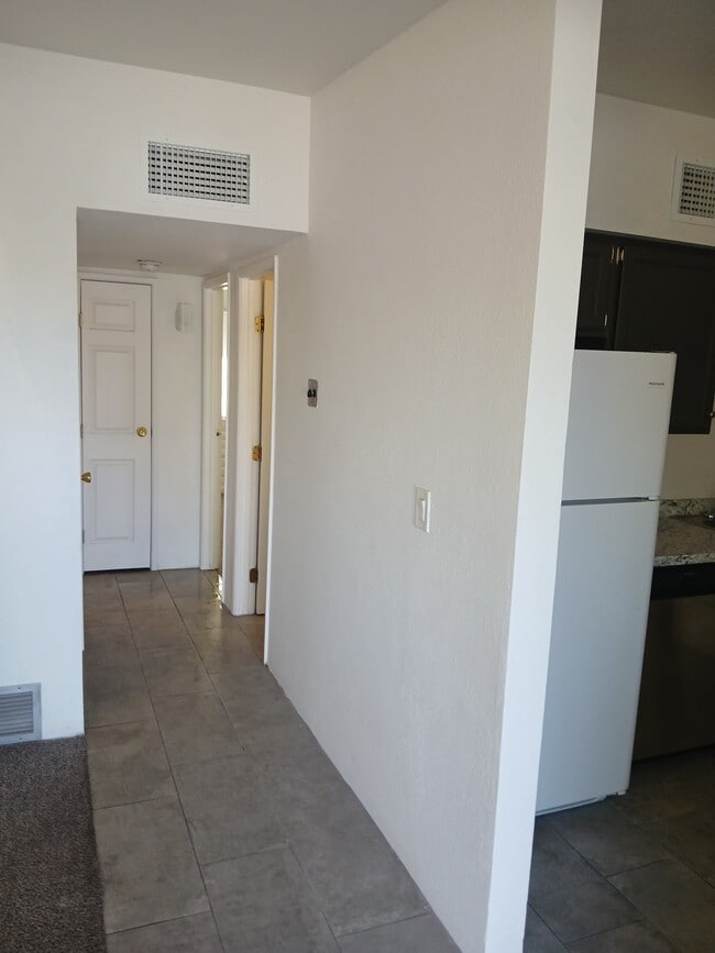 Photo - 115 E Navajo Rd Unit 1