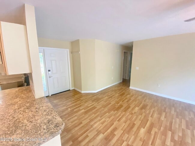 Photo - 784 Alcazar Ave