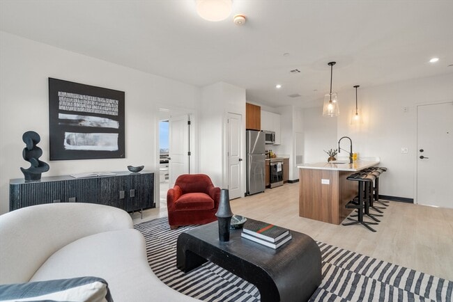 Photo - 600 Broadway Unit 206