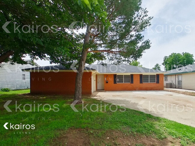 Building Photo - 5129 Leland Dr Rental