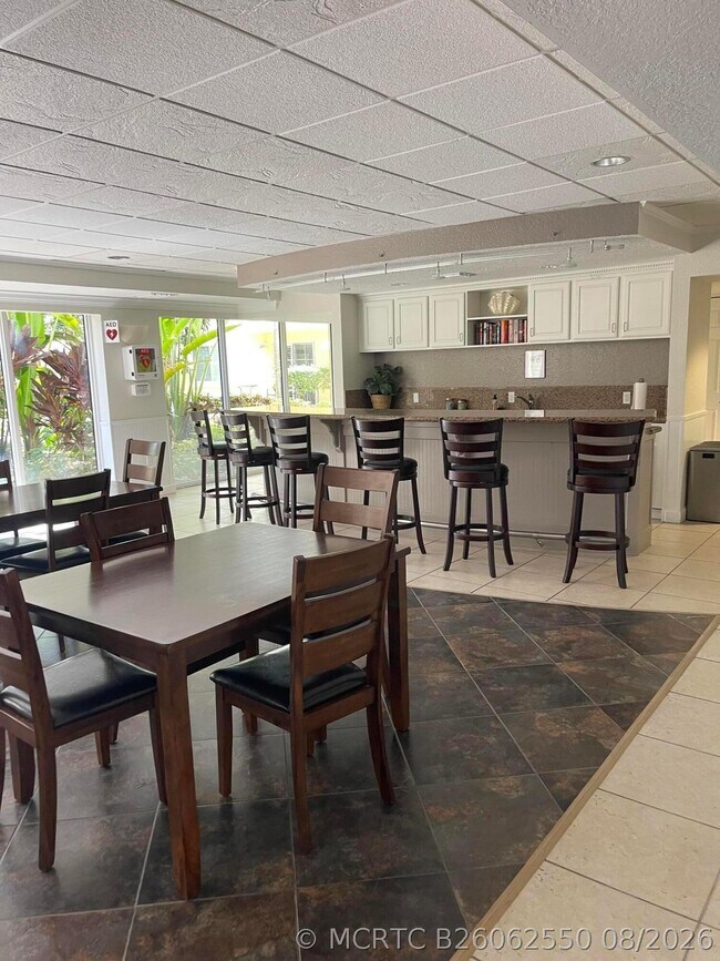 1515 E Broward Blvd Unit 221