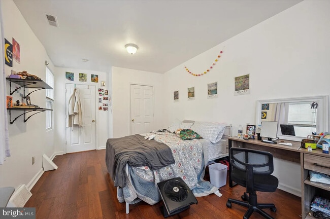 Photo - 1521 Fontain St