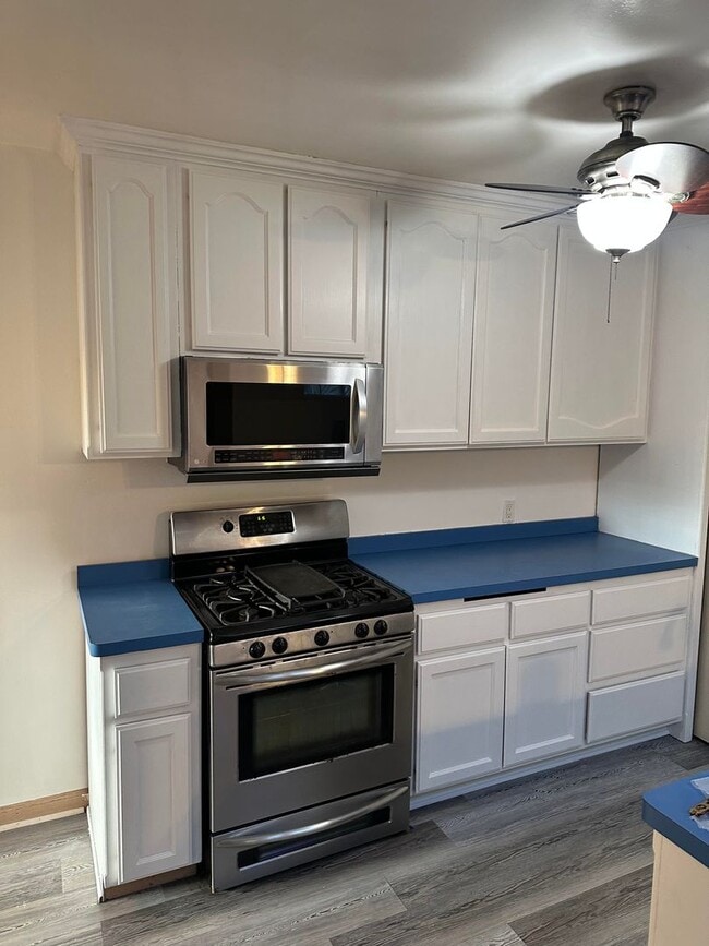 Photo - 3 BEDROOM 2 BATH HOUSE - South Torrance