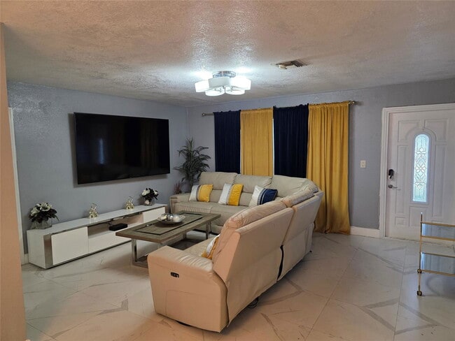 Photo - 1501 NW 62nd Terrace