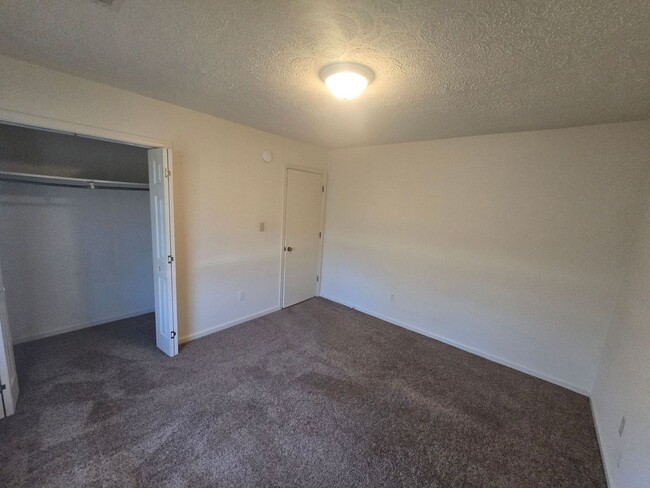 Photo - 2 BEDROOM DUPLEX IN PRINCE GEORGE - MUST VIEW BEFORE YOU CAN APPLY