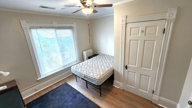 Photo - 1203 Chandler St