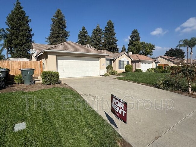 Photo - 5520 W La Vida Ct