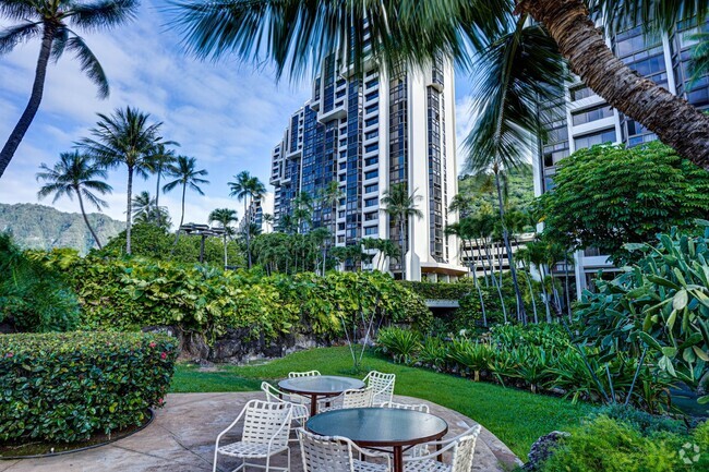 Building Photo - Hawaii Kai Condo with Resort-like Amenitie... Unit 216F