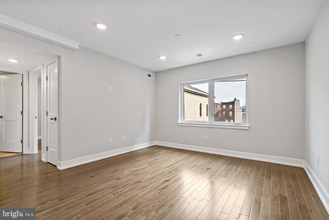 Photo - 1533 N 2nd St Unit 3C