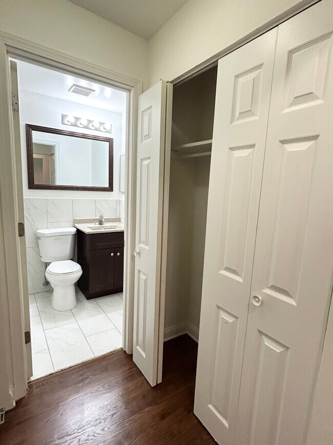 Photo - 3732 N Pine Grove Ave