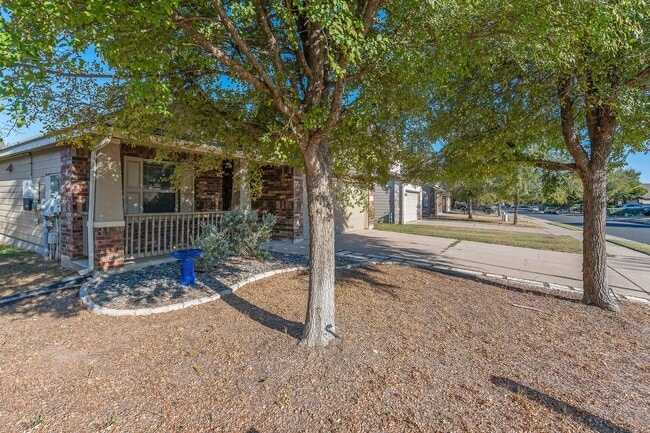 Photo - Summerlyn Subdivision / One Story / Back Greenbelt / Leander Schools