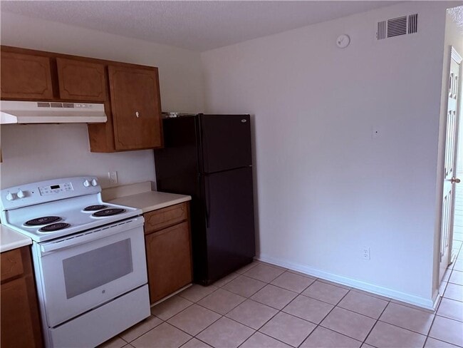 Photo - 890 E Cherry St Unidad 103