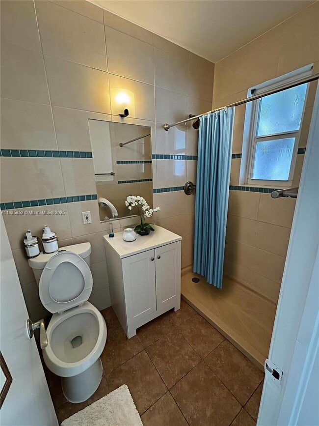 Photo - 2170 Bay Dr Unit 3-19