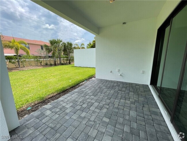 Building Photo - 14815 Loggerhead Dr Rental