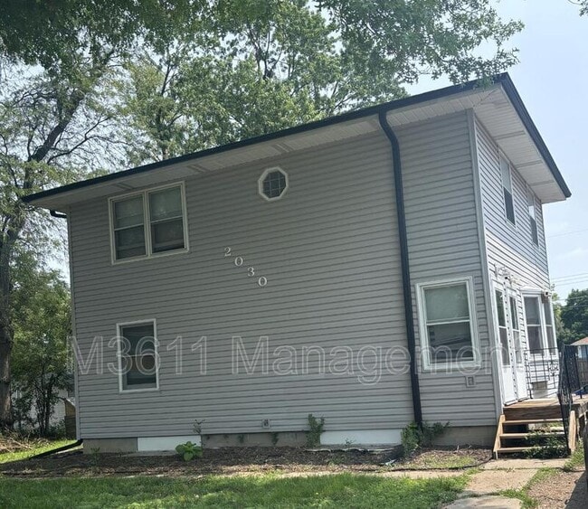Building Photo - 2030 N 29th St Unit #2 Rental